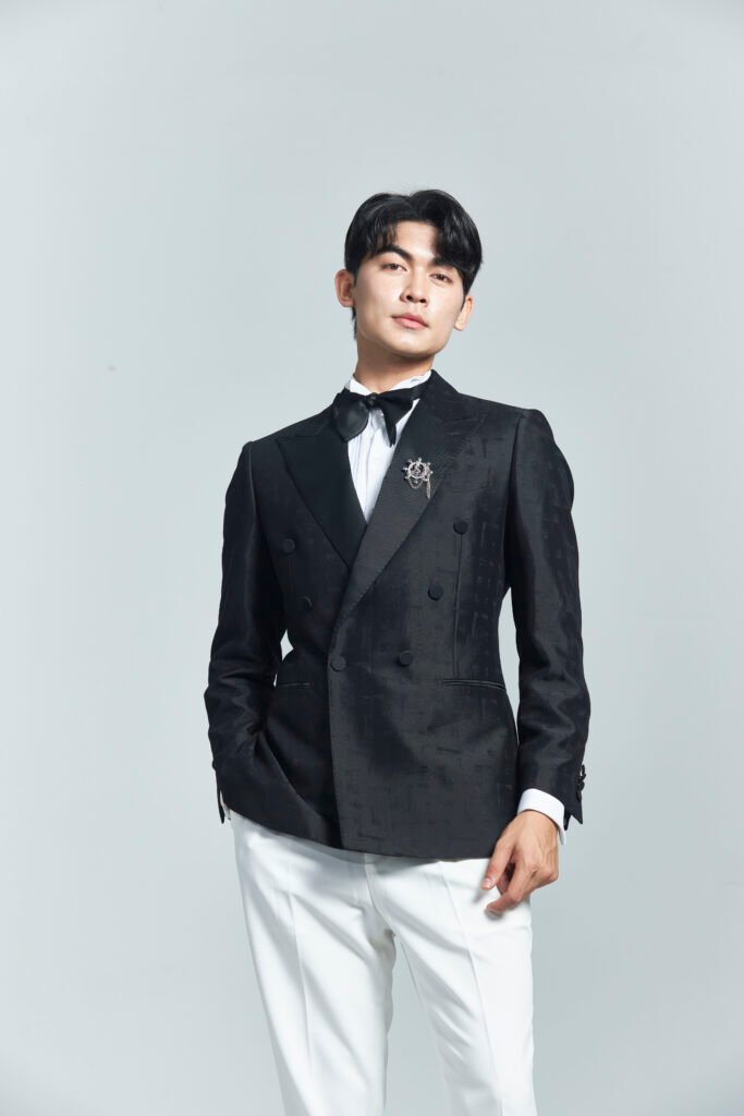 bộ suit phổ biến cho chú rể