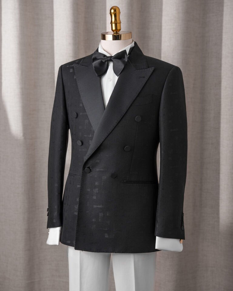 Noir Satin Peak Lapel Tuxedo